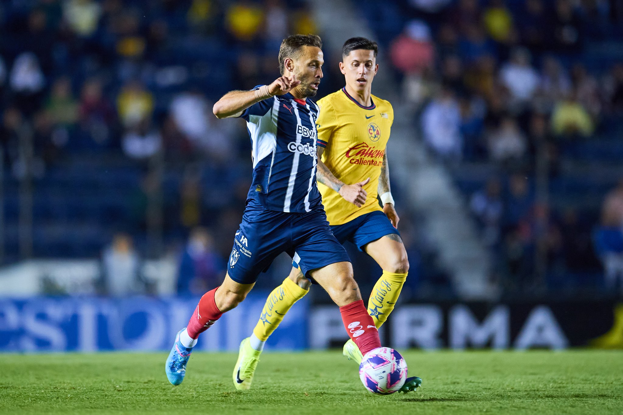 Rayados cae ante América 2-1